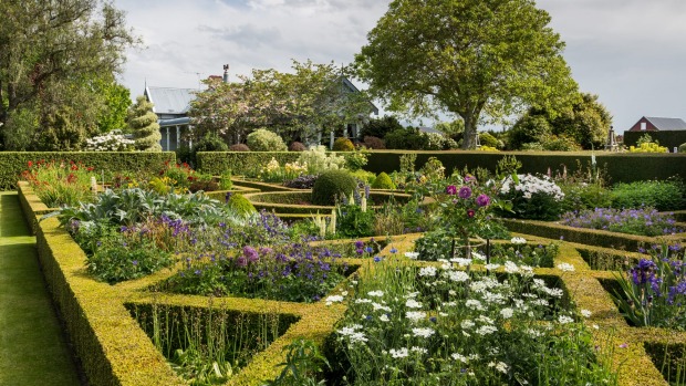 house garden february 2017